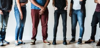 5 Benefits of T-Shirt Crowdfunding (Plus Why It Works)